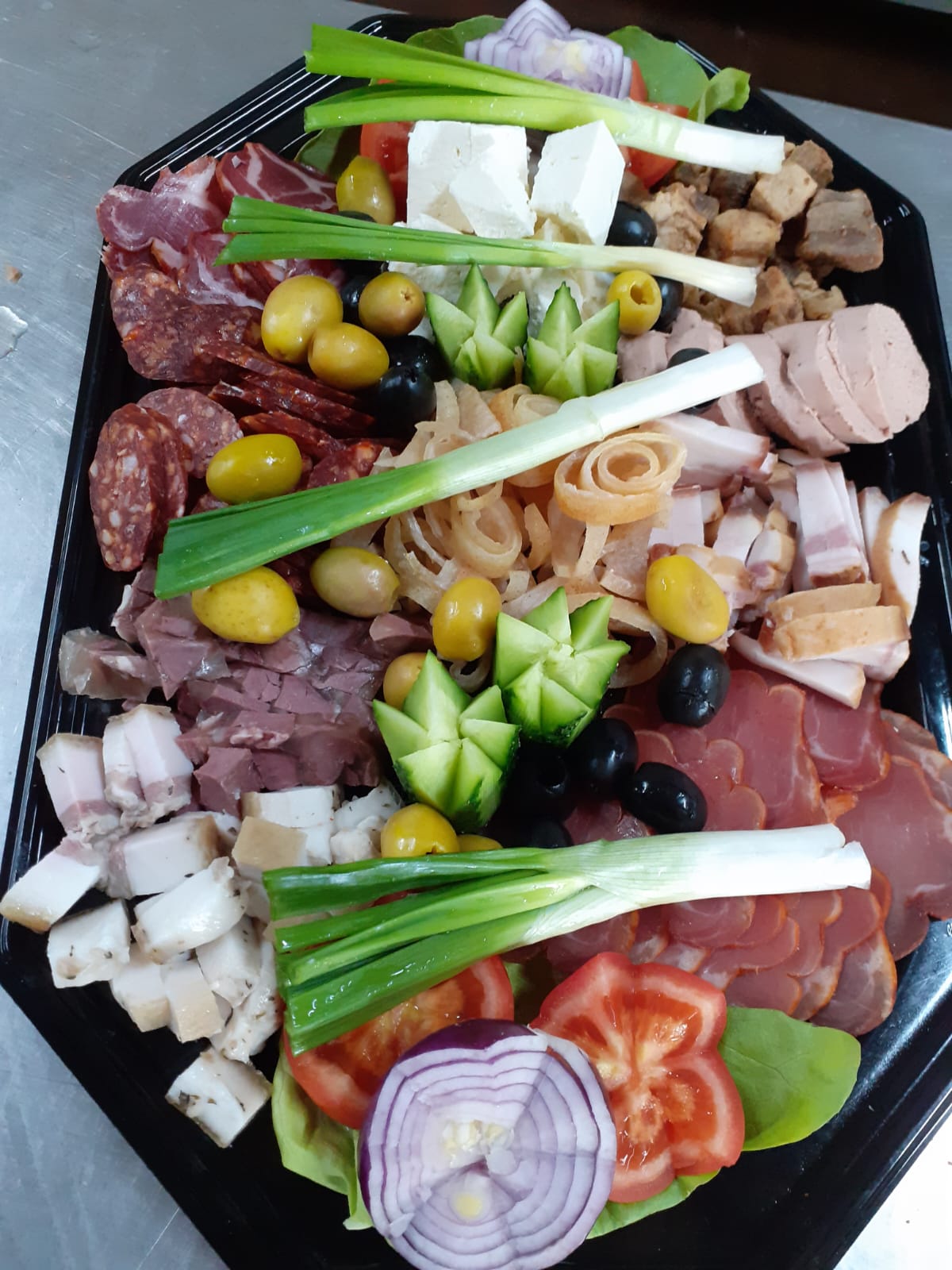 PLATOU TARANESC – 4 pers - 1650g